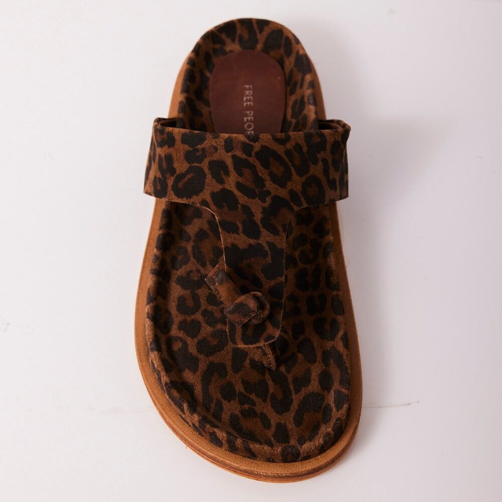 🎉LAST CHANCE🎉 FREE PEOPLE Mika Footbed Sandals / Chestnut Leopard Suede - Picture 10 of 13